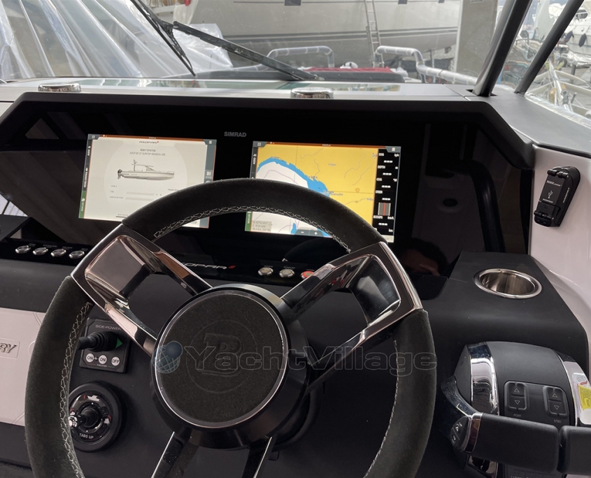Axopart 37 cockpit